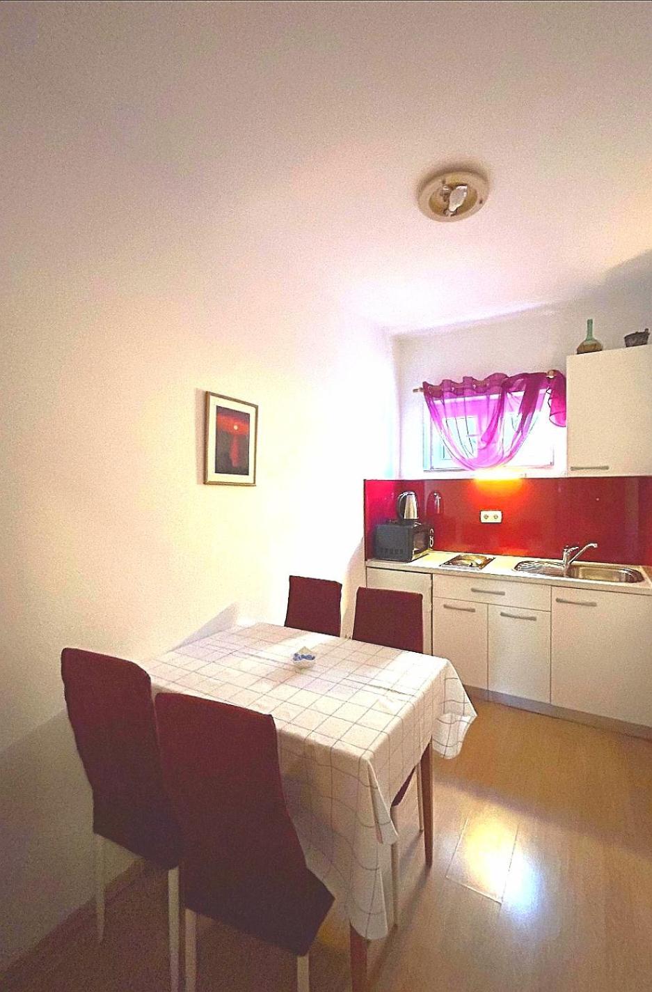 Apartmani Niki Hvar 흐바르 외부 사진