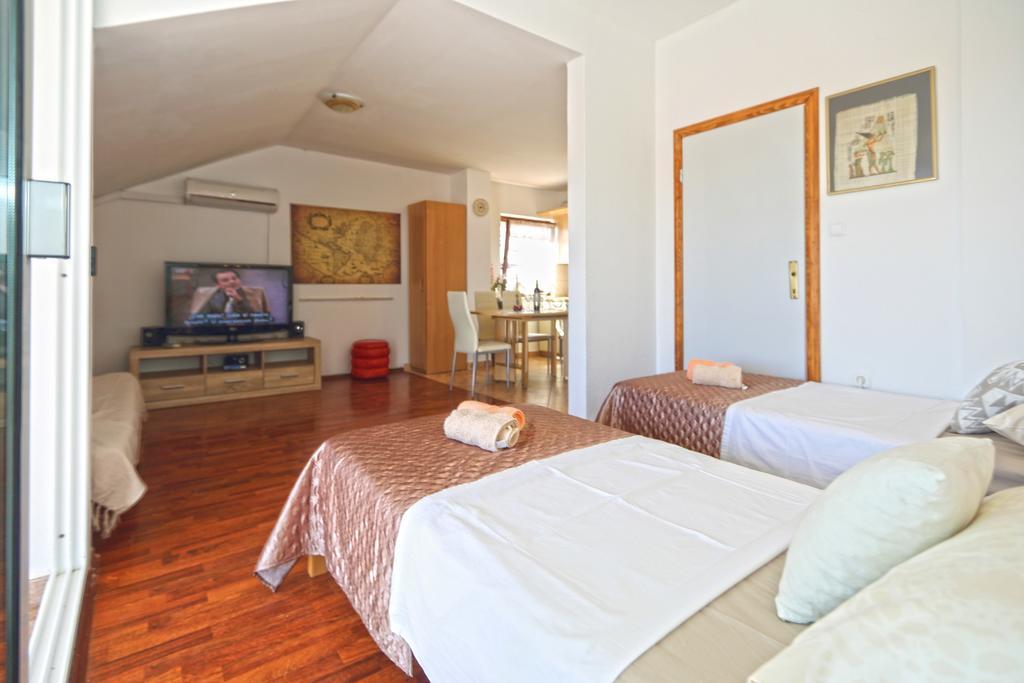 Apartmani Niki Hvar 흐바르 객실 사진