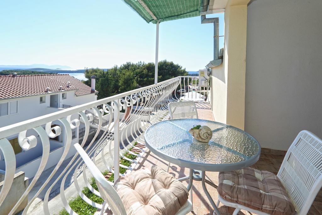 Apartmani Niki Hvar 흐바르 객실 사진